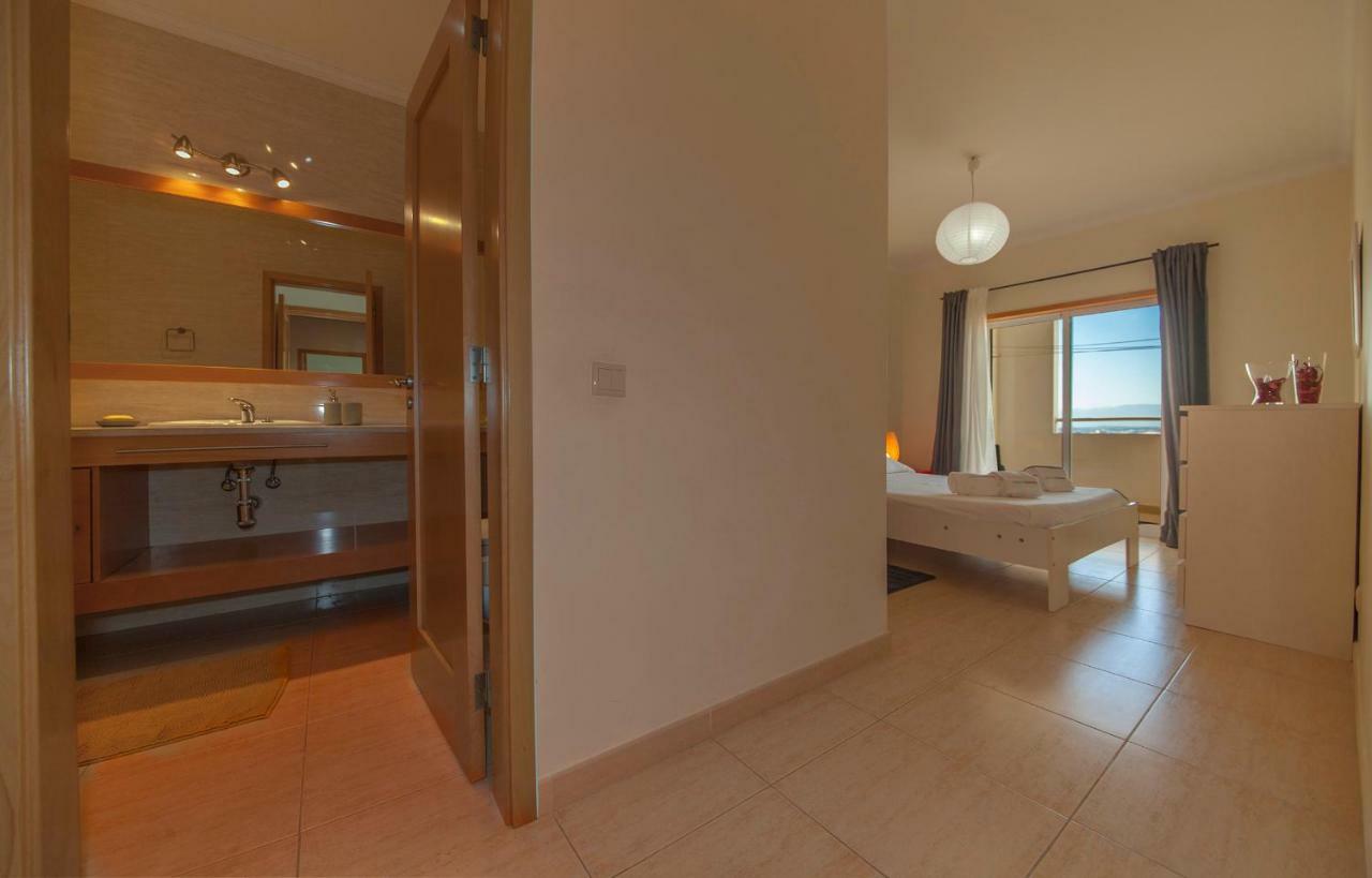 Apartamento de 70 m2 com 2 quarto Portimão Exterior foto