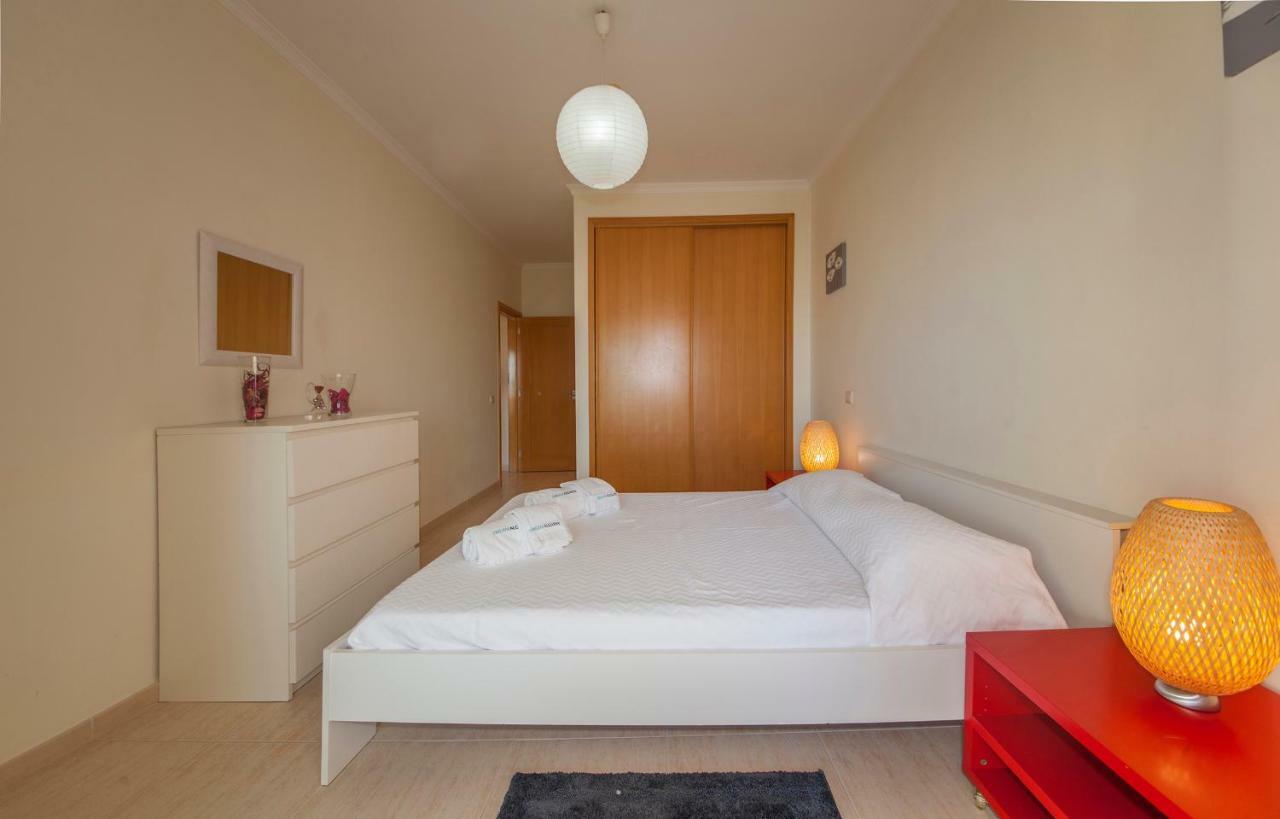 Apartamento de 70 m2 com 2 quarto Portimão Exterior foto