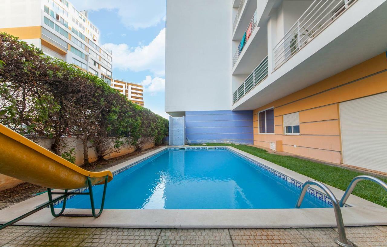 Apartamento de 70 m2 com 2 quarto Portimão Exterior foto